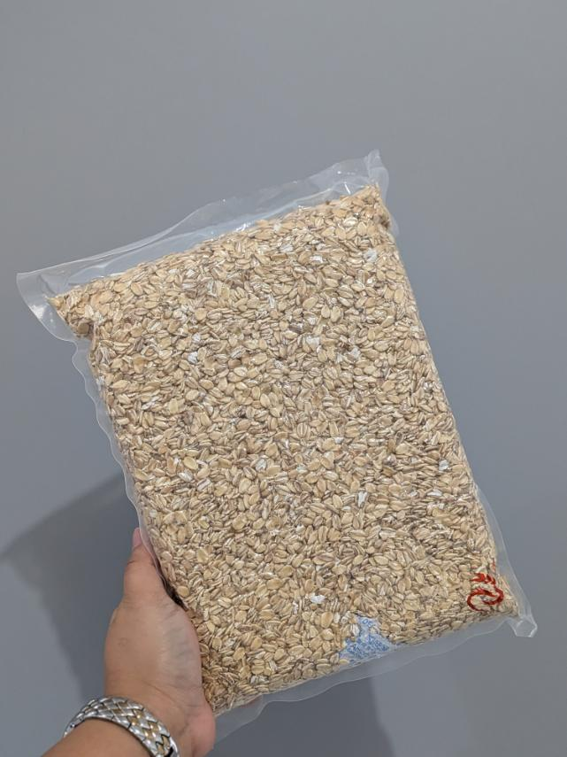 Old Fashion ROLLED OATS 1kg - the natural way as it suppose to be