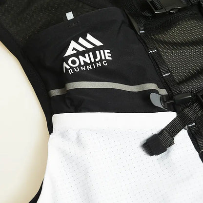 Aonijie C9116 BLACK Trail Running Backpack 5L - MEDIUM
