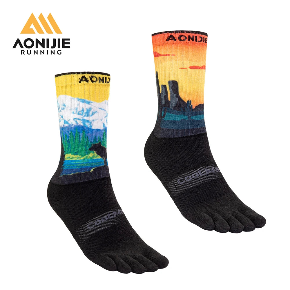 AONIJIE E4843 Cartoon Sports Five Finger Socks 1 Pair