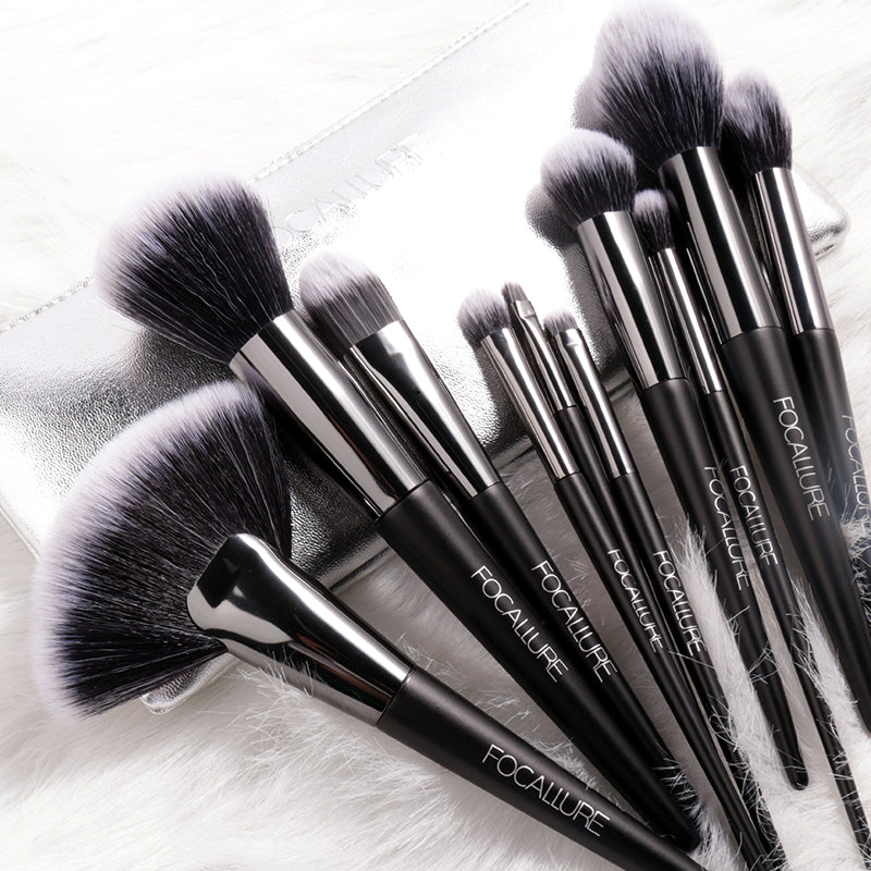 Focallure 10pcs makeup brush (with bag) FA70