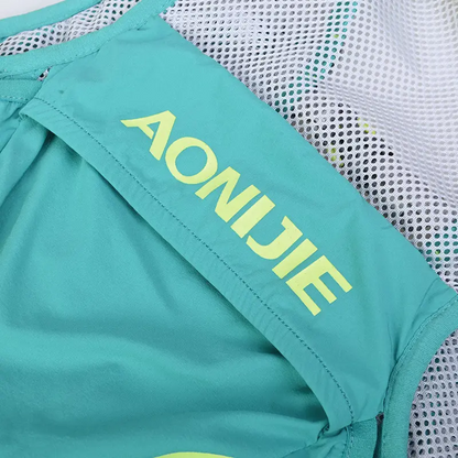 Aonijie 2.5L Hydration Backpack Running Vest - BLUE L/XL (Vest only)